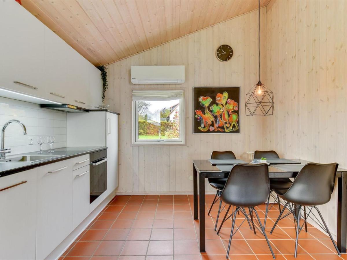 Holiday Home Helga - 100M From The Sea In Se Jutland By Interhome Mommark Экстерьер фото